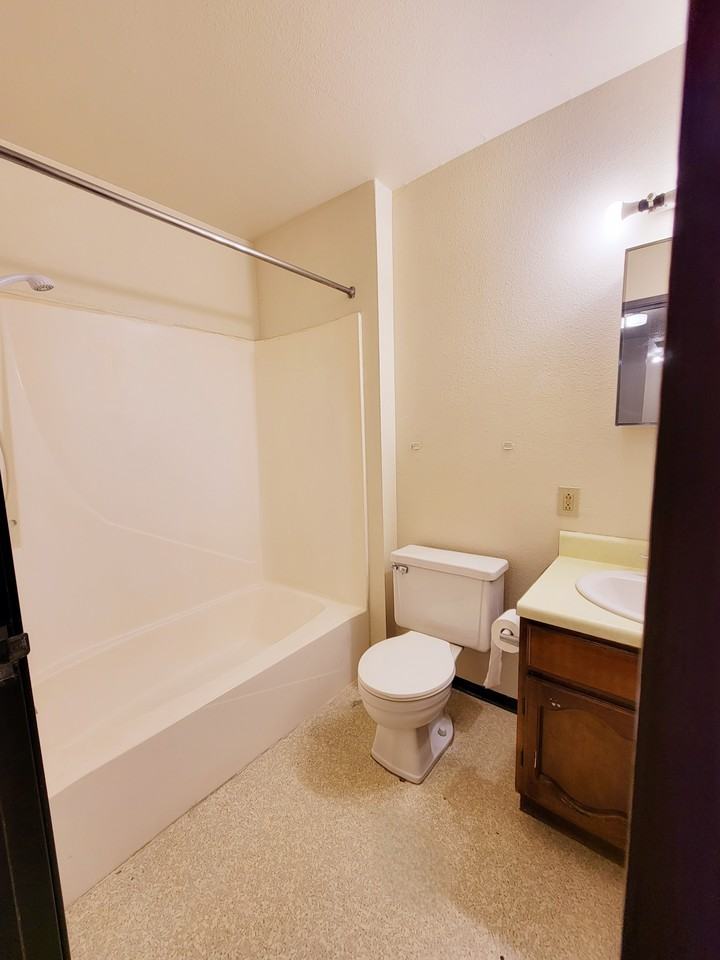 528 N Grant St #1 - Photo 2 of 17