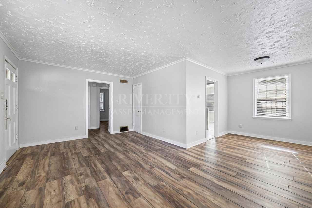 1941 Quinn Ave #1 - Photo 7 of 19