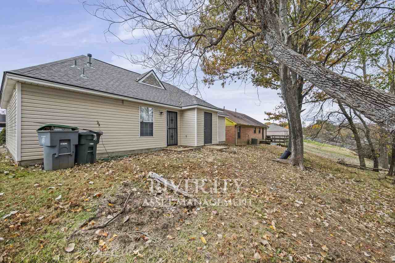 2516 Wellons Ave #1 - Photo 3 of 15
