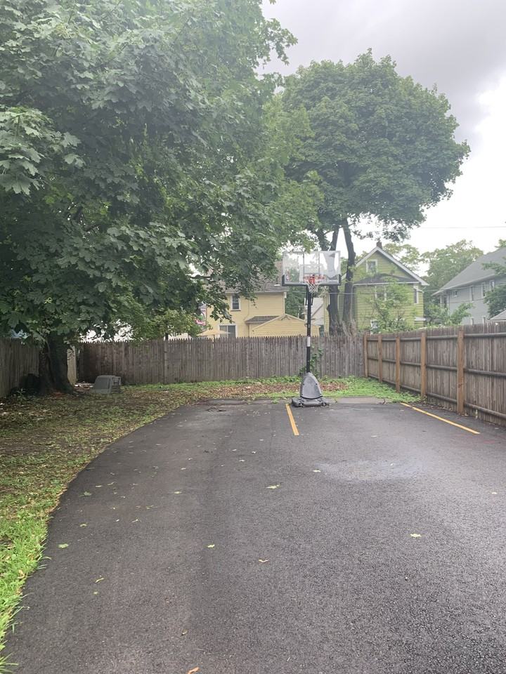 224 Weaver St #1 - Photo 5 of 13