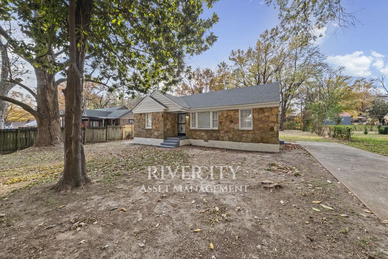 3115 Signal St #1 - Photo 2 of 18