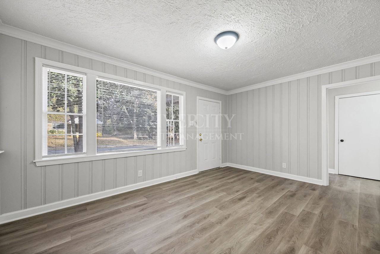 3115 Signal St #1 - Photo 6 of 18