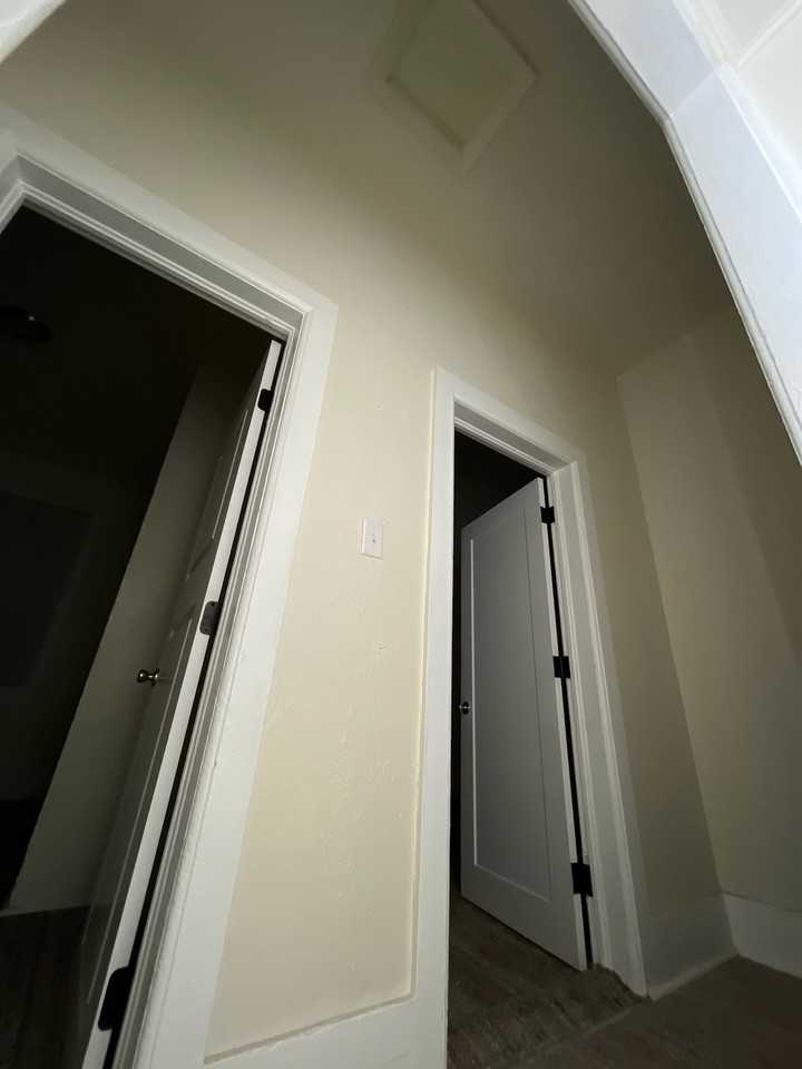 104 Lake St #1 - Photo 7 of 17