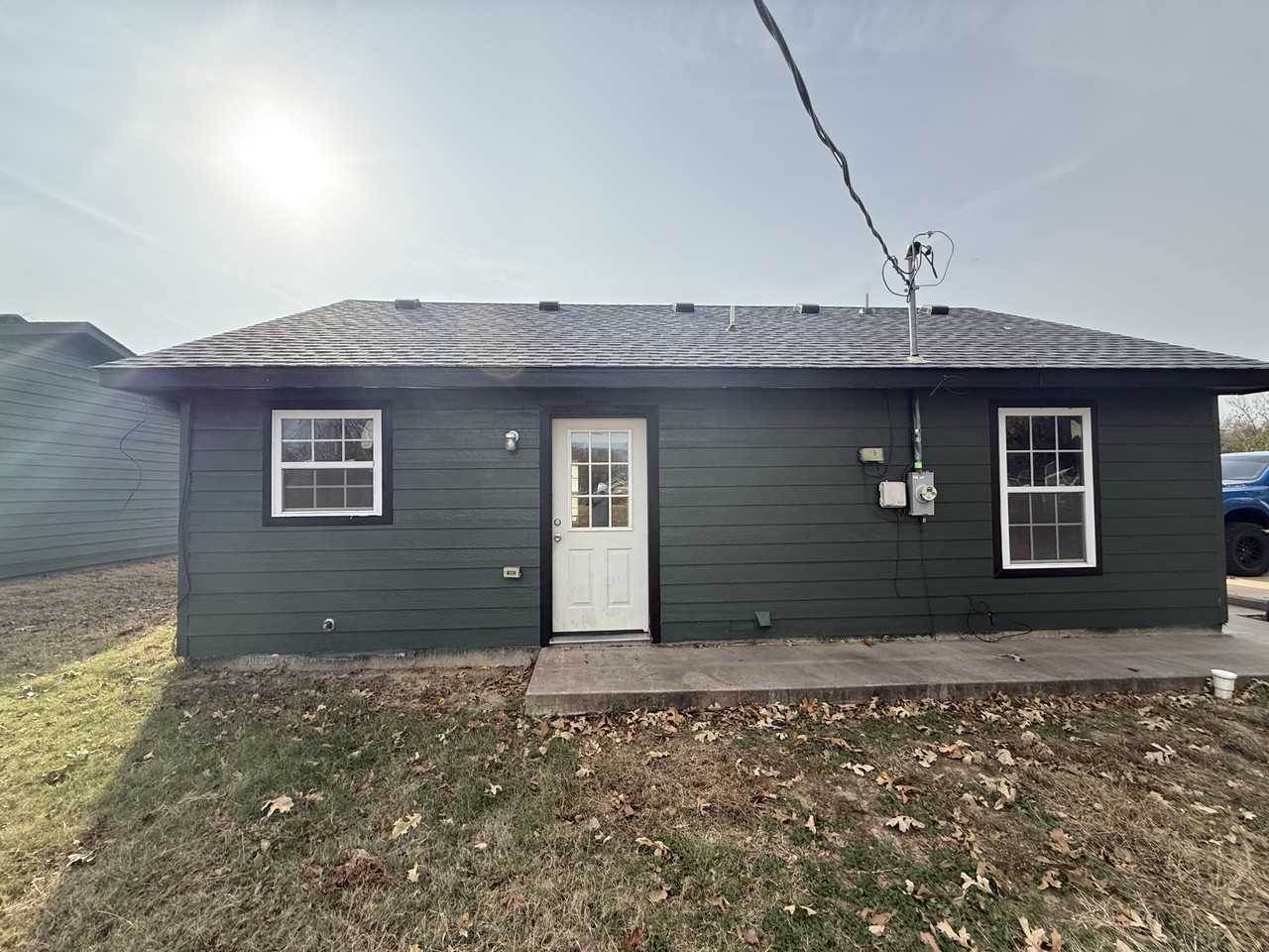 730 West 14th Street #1 - Photo 2 of 7