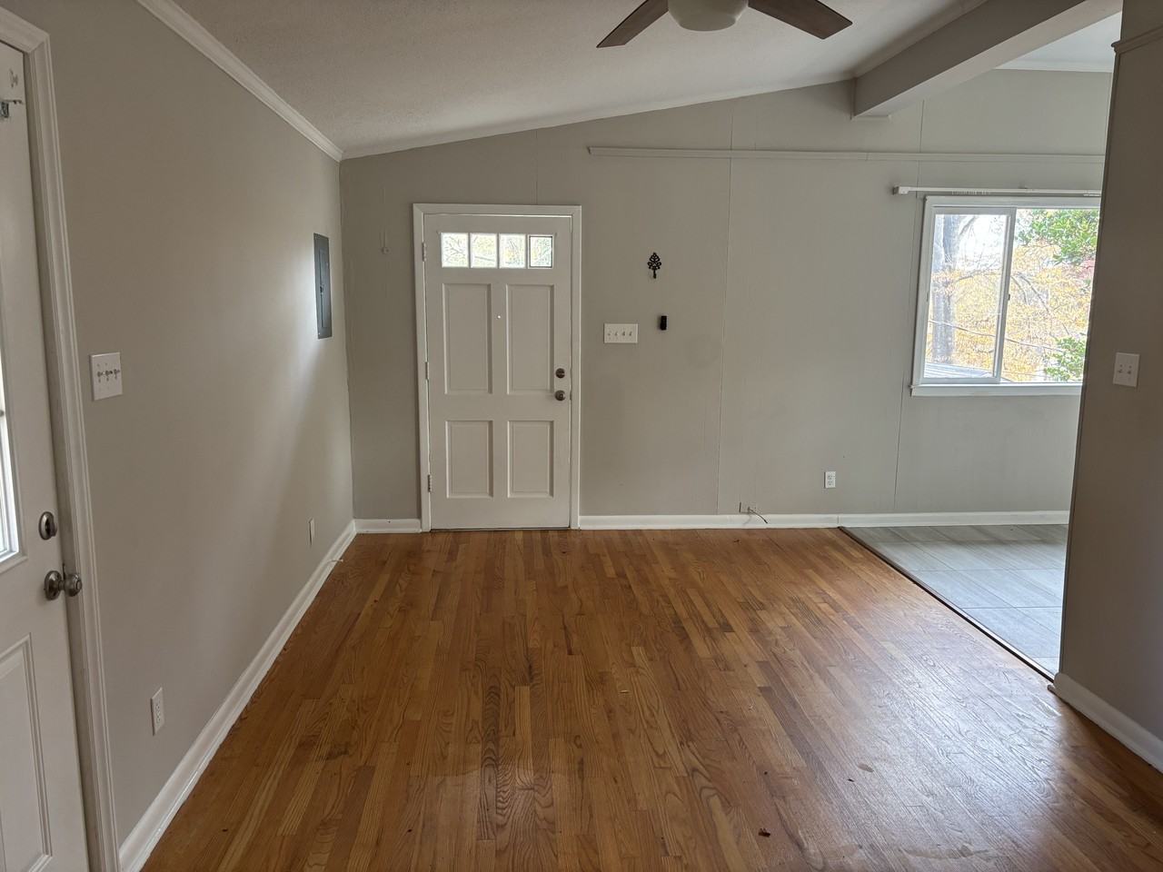 911 Fiske St #2 - Photo 5 of 7