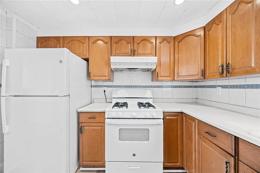 242 Sixth Street #242 - Photo 2 of 20