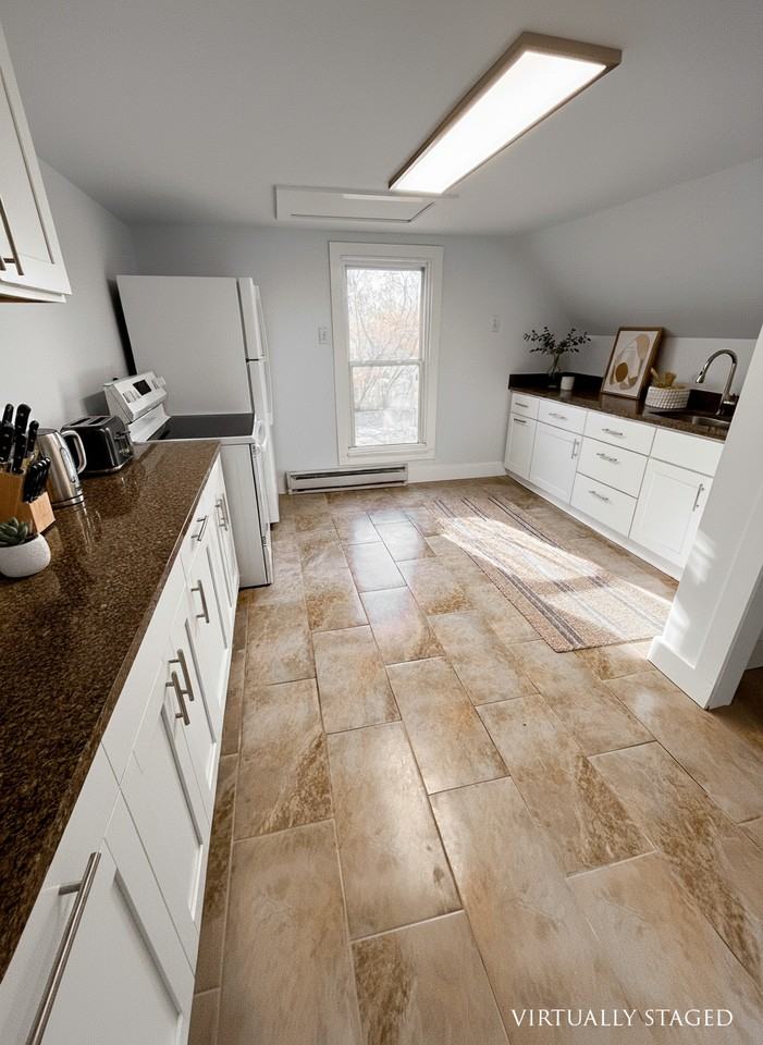 1019 Superior Street #1 - Photo 5 of 6