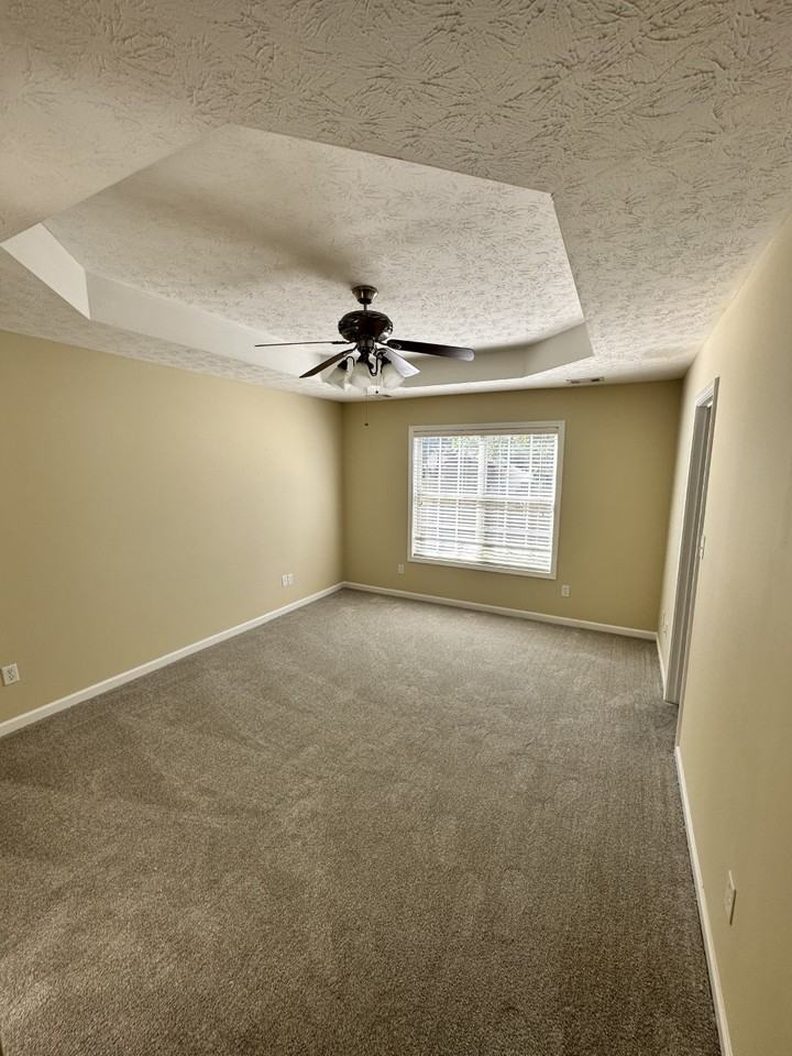 2162 Jefferson St #1 - Photo 5 of 12