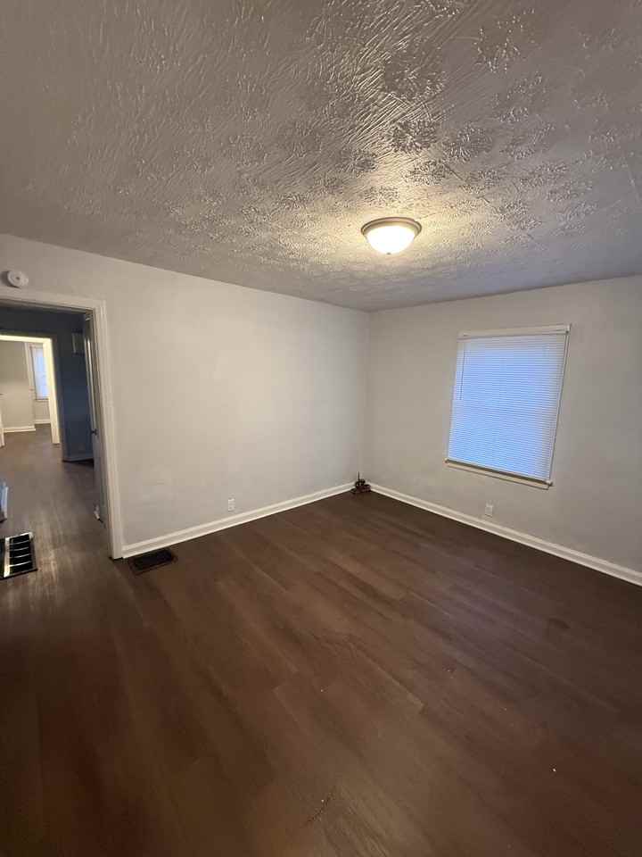 3446 North Parker Avenue #1 - Photo 3 of 7