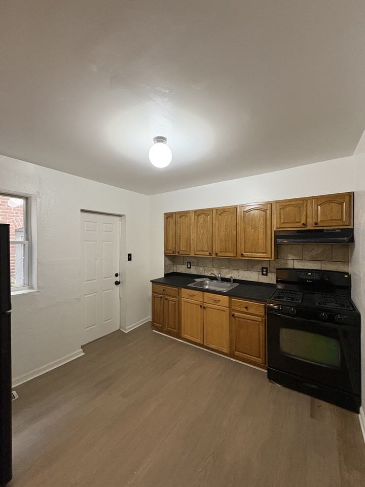 5504 Devon Street #1 - Photo 6 of 16