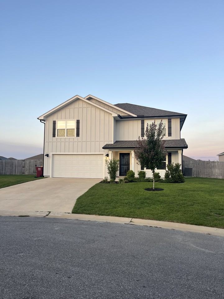 603 Champ Trail #1 - Photo 6 of 38