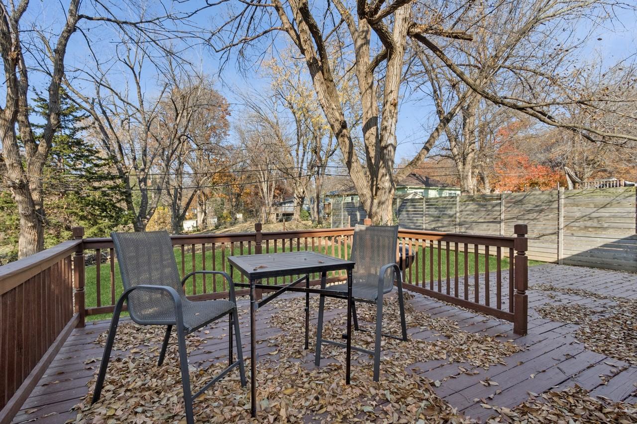 10106 W 91st St #1 - Photo 2 of 25