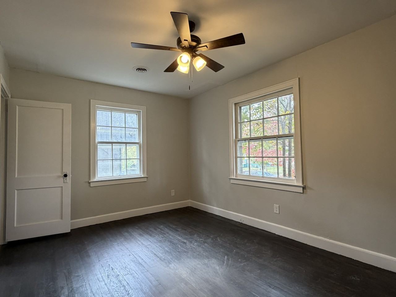 2440 Woodbine Avenue #1 - Photo 4 of 7