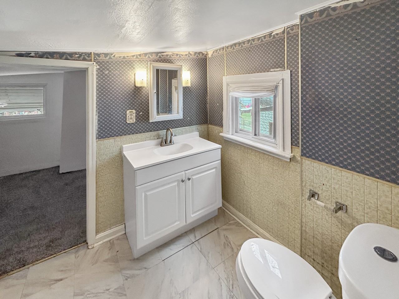 631 Washington Avenue #631 - Photo 4 of 20