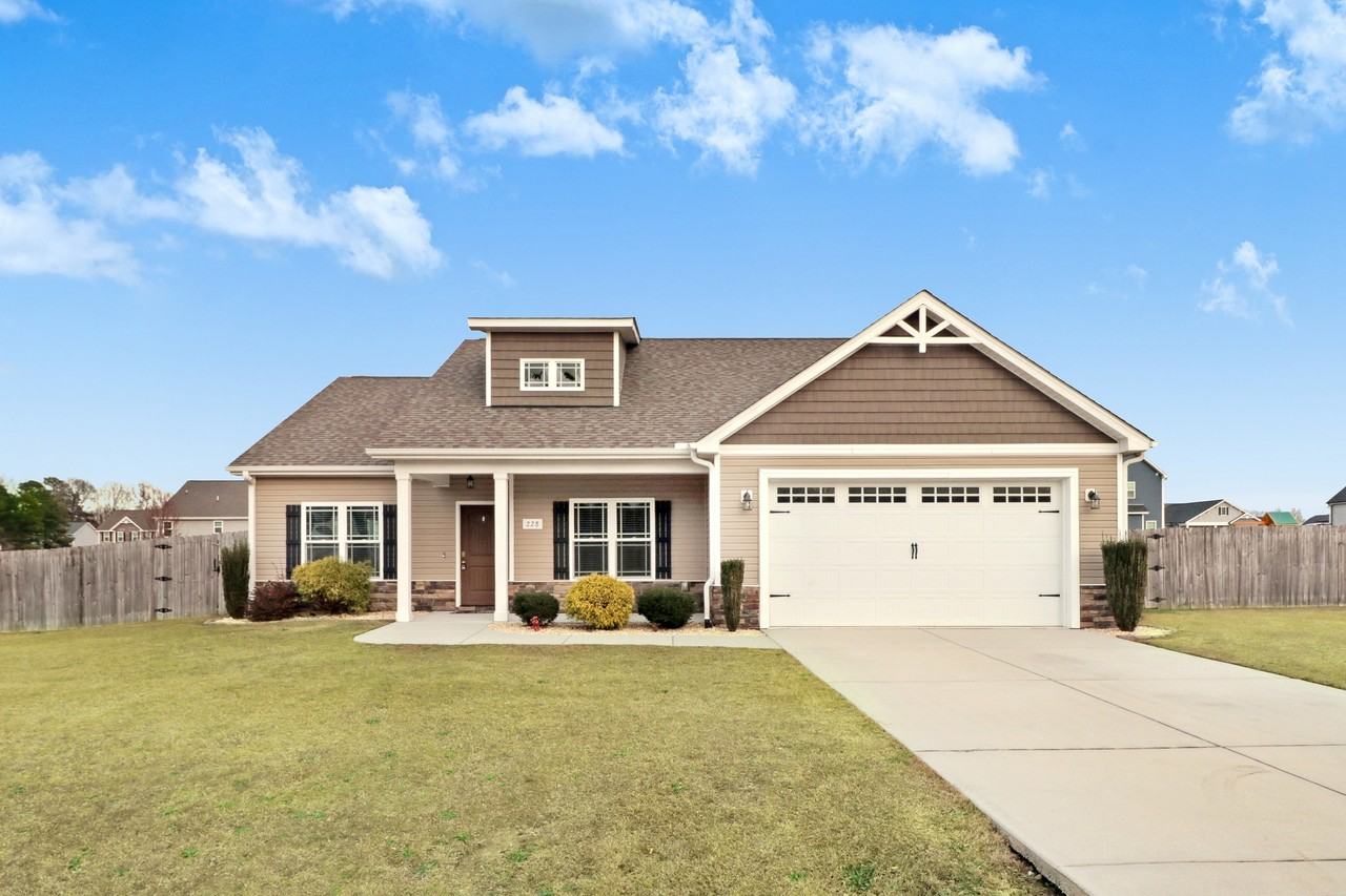 228 Planters Ridge Drive #1