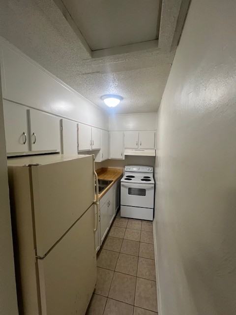 3102 Azalea Dr #B - Photo 5 of 11