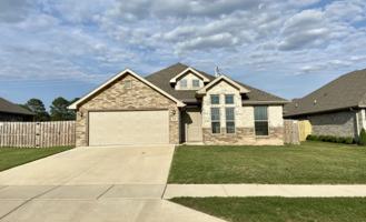 featured image of 3550 Macintosh Way #1