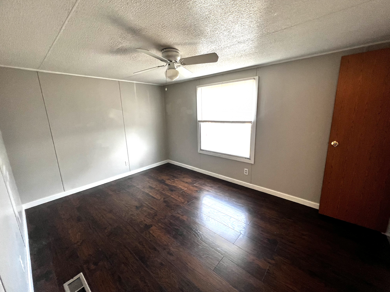 222 Avenue B #1 - Photo 6 of 18