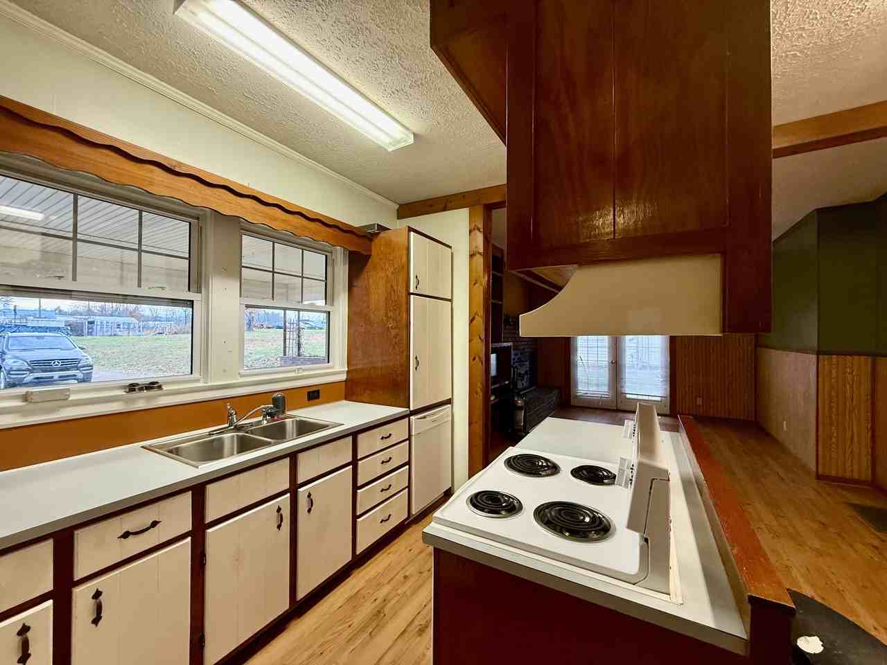 2703 Old Spartanburg Rd #1 - Photo 7 of 21