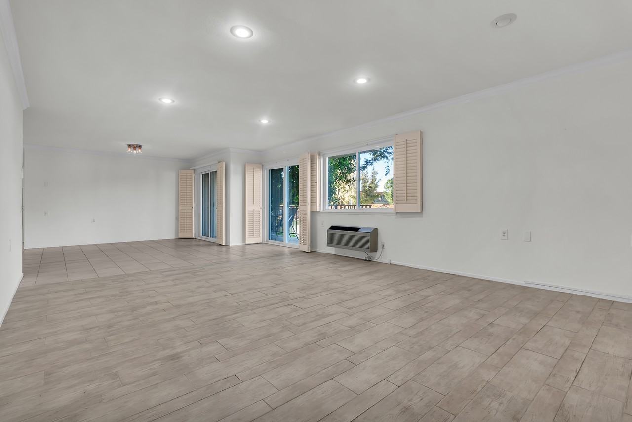 2370 Via Mariposa West #1 - Photo 4 of 21