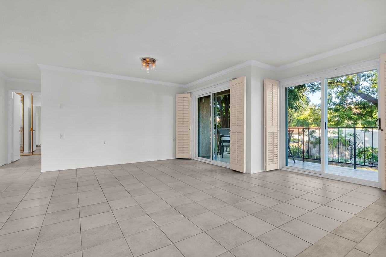 2370 Via Mariposa West #1 - Photo 5 of 21