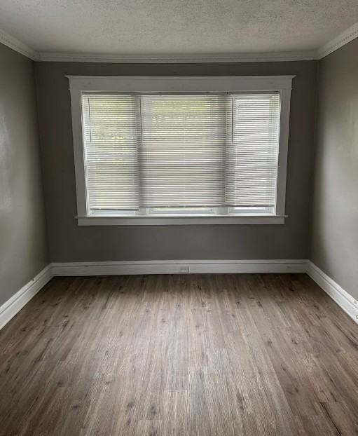 1105 Pennsylvania Avenue #1 - Photo 4 of 9