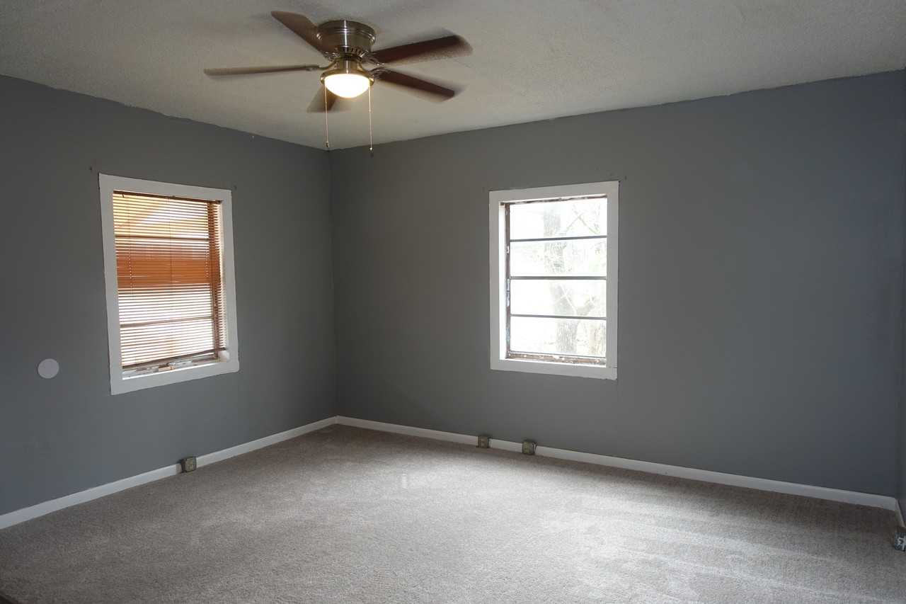 3718 Charles Street #1 - Photo 4 of 12