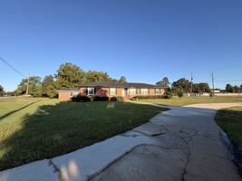 featured image of 1427 Old Ebenezer Road #1