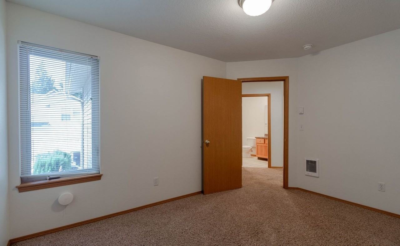 8109 Northeast 36th Court #1 - Photo 4 of 18