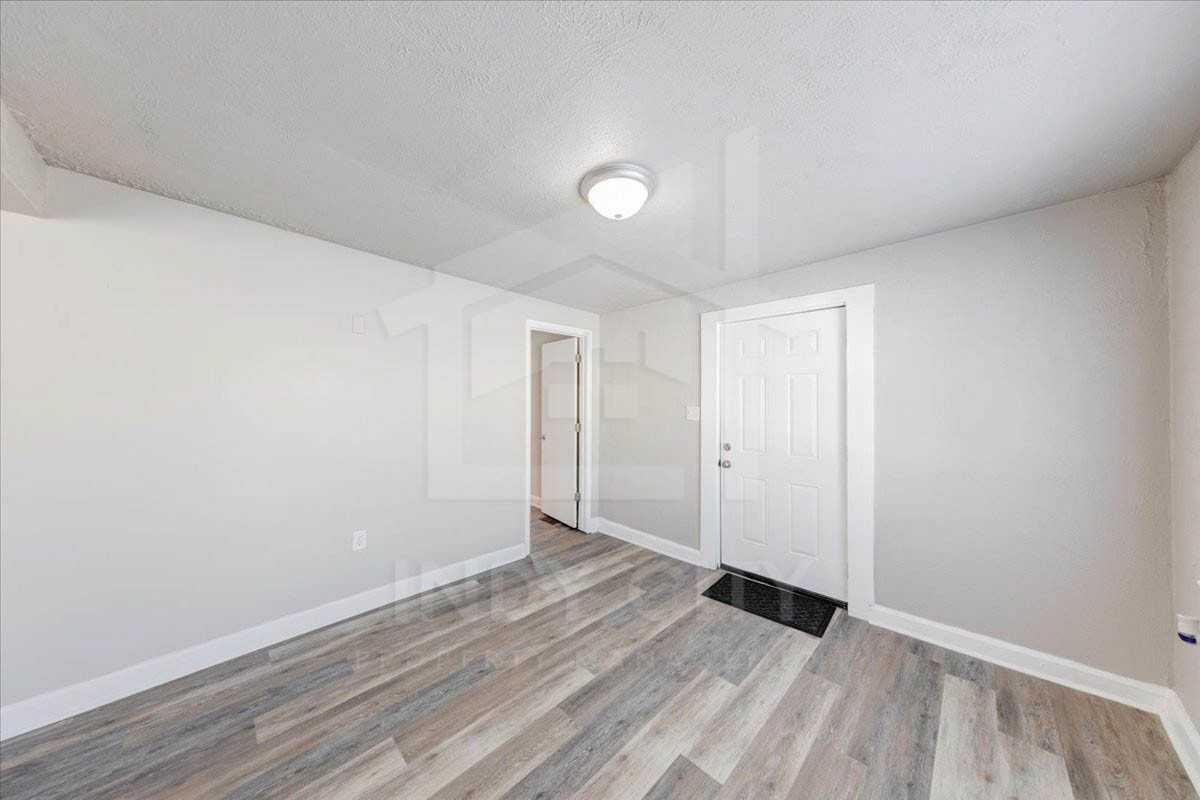 3639 North Emerson Avenue #1 - Photo 5 of 23