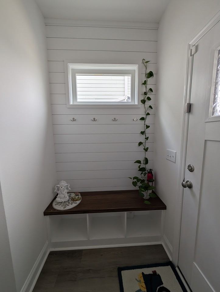 454 Grand Oaks Rd #1 - Photo 4 of 15