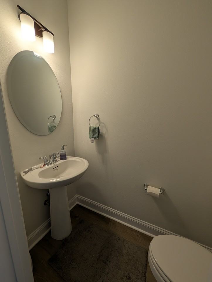 454 Grand Oaks Rd #1 - Photo 5 of 15