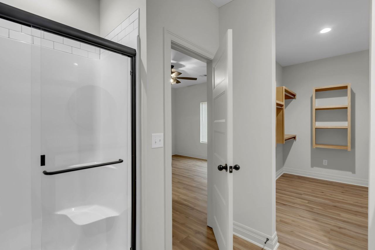 1819 E Liam Ct #1 - Photo 2 of 20