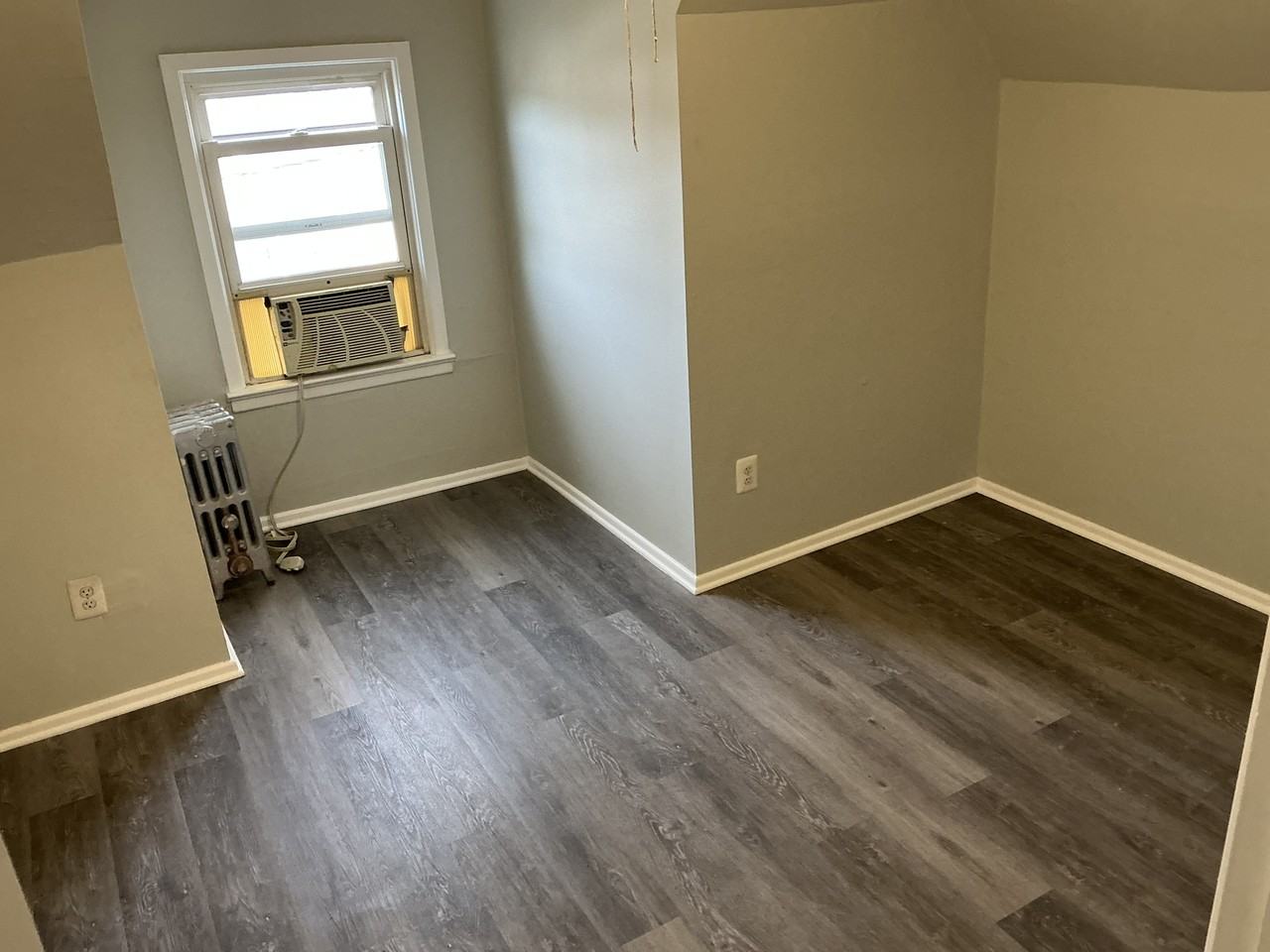 2876 Vauxhall Road #3 - Photo 7 of 12