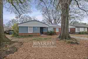 featured image of 4903 Given Avenue #1