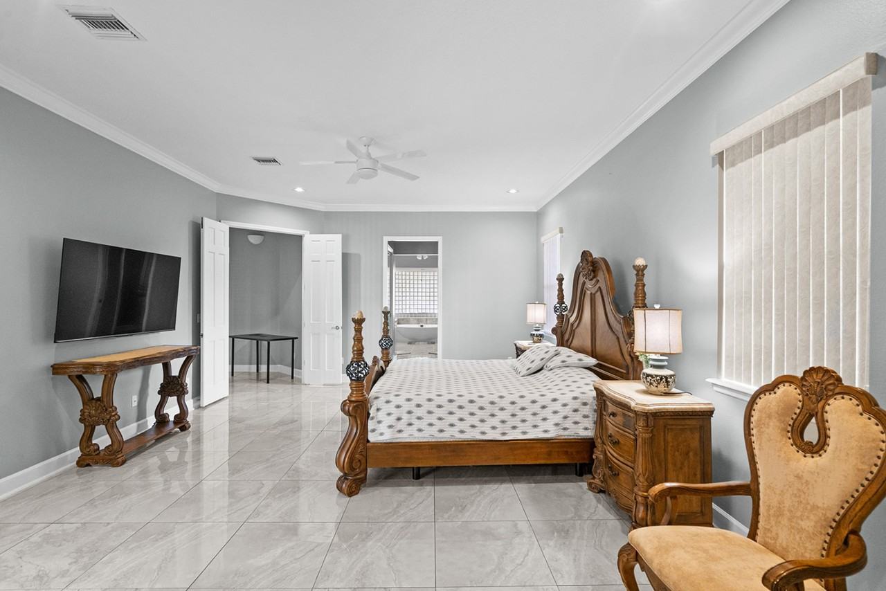 5145 Timberview Ter #1 - Photo 7 of 32