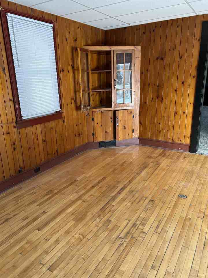 502 Amherst Avenue #1 - Photo 4 of 11