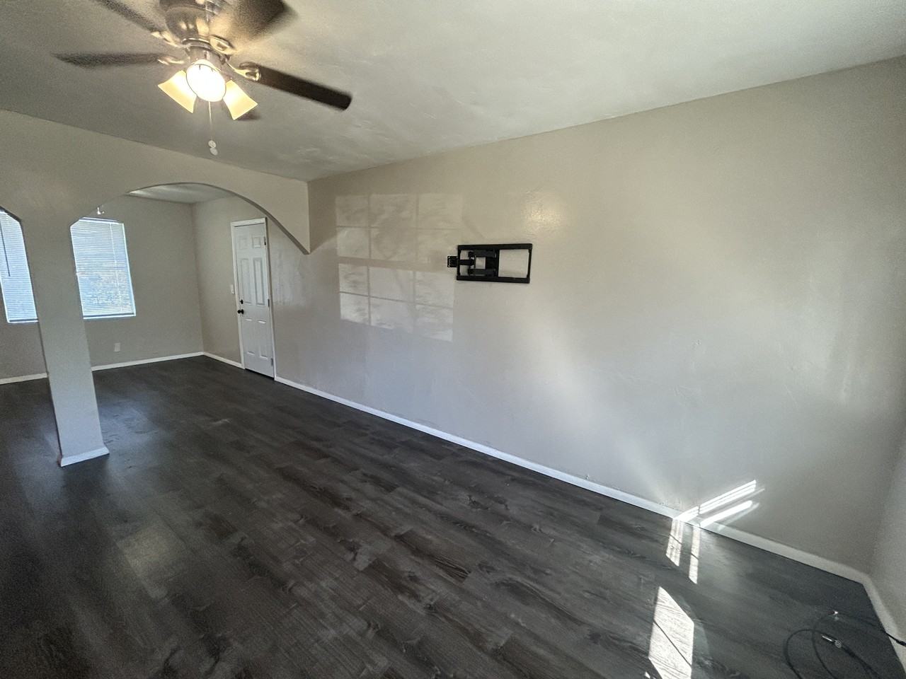 5510 N Johnstown Ave #1 - Photo 4 of 9