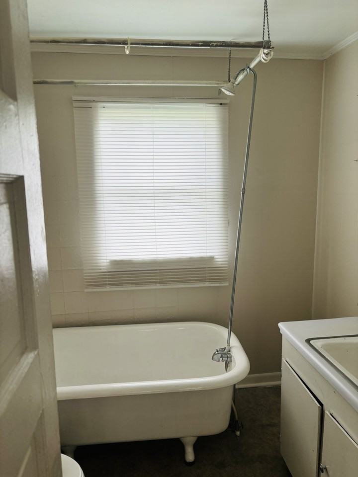 208 Surrey Street #1 - Photo 4 of 7