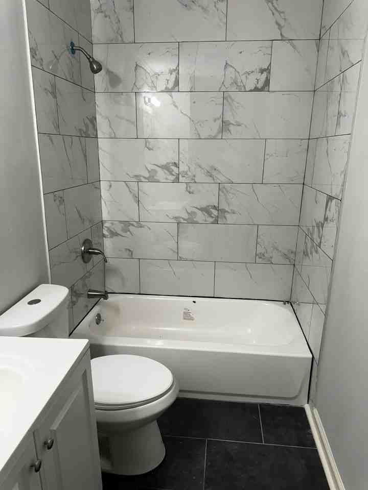 1184 Effie Rd #1 - Photo 4 of 10