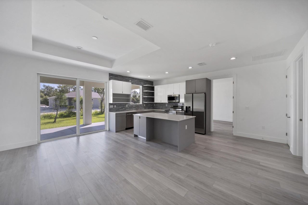 5298 Lawton Avenue #1 - Photo 6 of 10