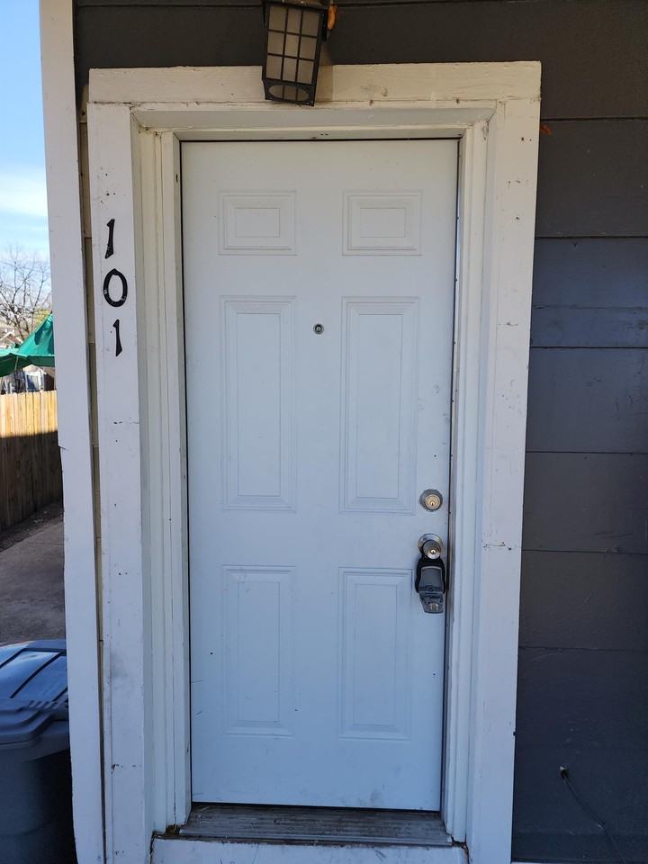 Parkway Ave #101 - Photo 2 of 14