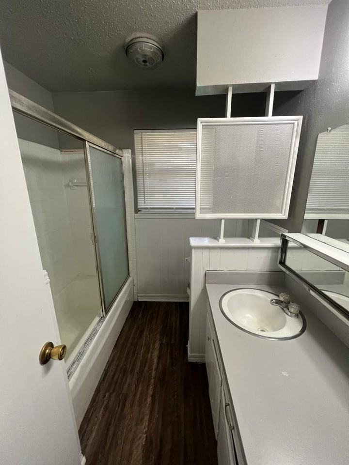 2529 North Kate Avenue #1 - Photo 3 of 9