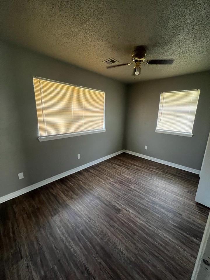 2529 North Kate Avenue #1 - Photo 5 of 9