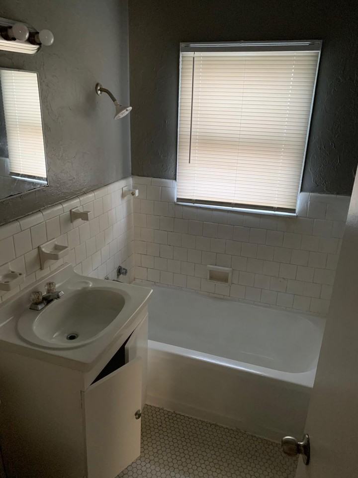 1240 Windemere Drive #1 - Photo 2 of 10