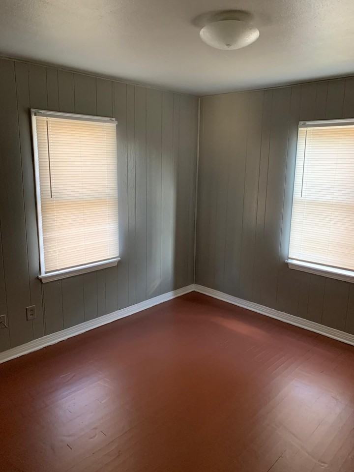 1240 Windemere Drive #1 - Photo 4 of 10