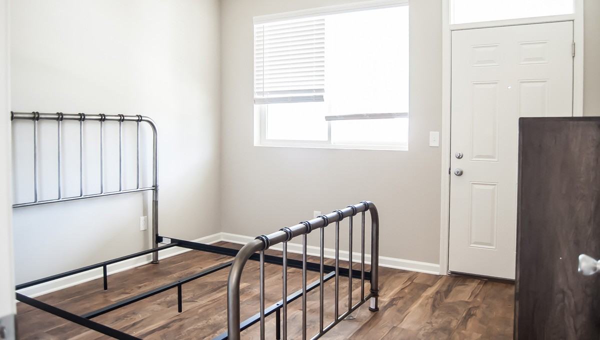 211 N Martin St #1 - Photo 6 of 6