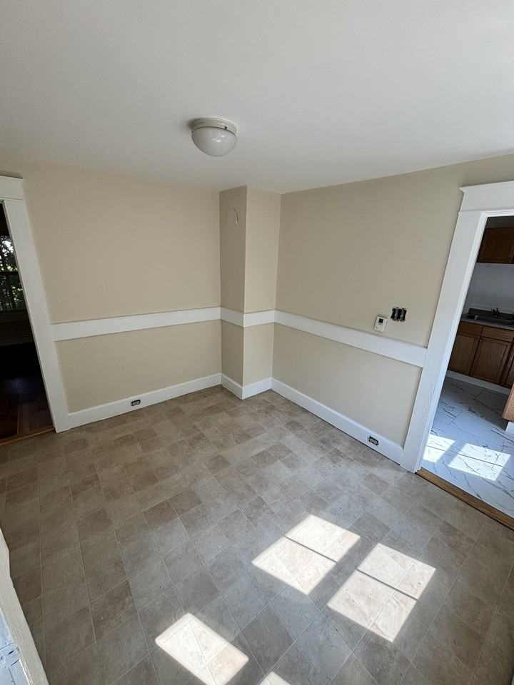 14 Graves Street #B - Photo 3 of 12