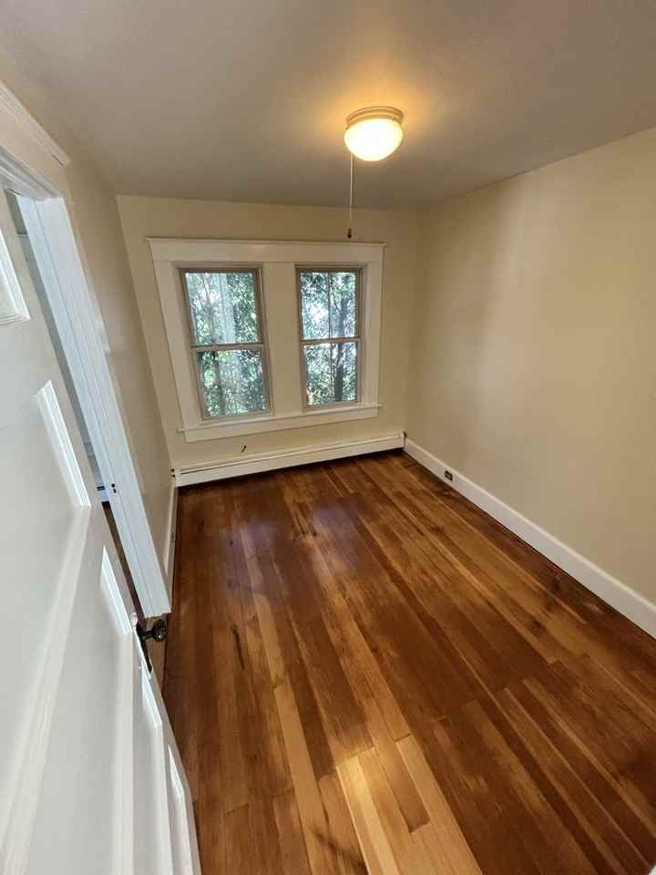 14 Graves Street #B - Photo 4 of 12