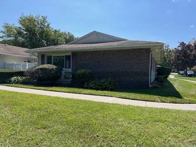 182 Storm Dr #1 - Photo 2 of 11